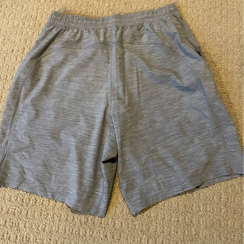 LIKE NEW Men’s Lululemon Shorts